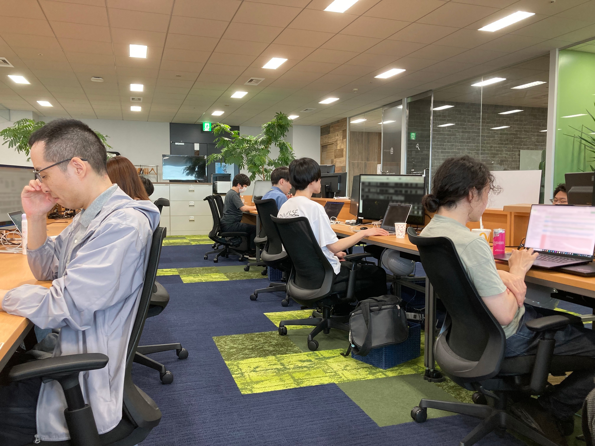 【導入事例】550万人超が利用する動画配信サービスの安定運用と成長を支える基盤開発
